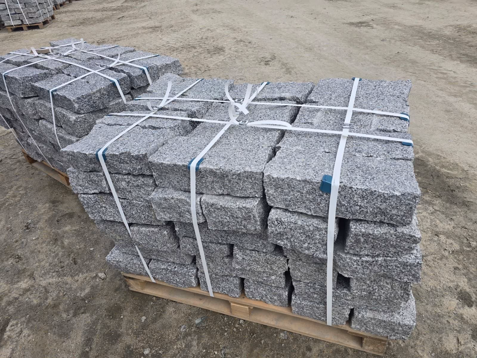 Kamień murowy granitowy 10 x 20 x 40 cm - obrazek 13