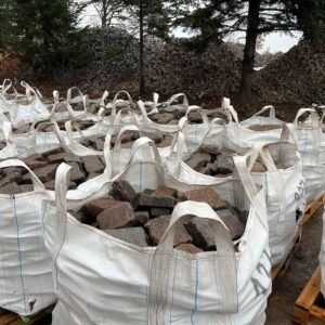 Lica Antycznej Kostki Granitowej 15×20×5–8 cm – wyjeżdżone, historyczne powierzchnie