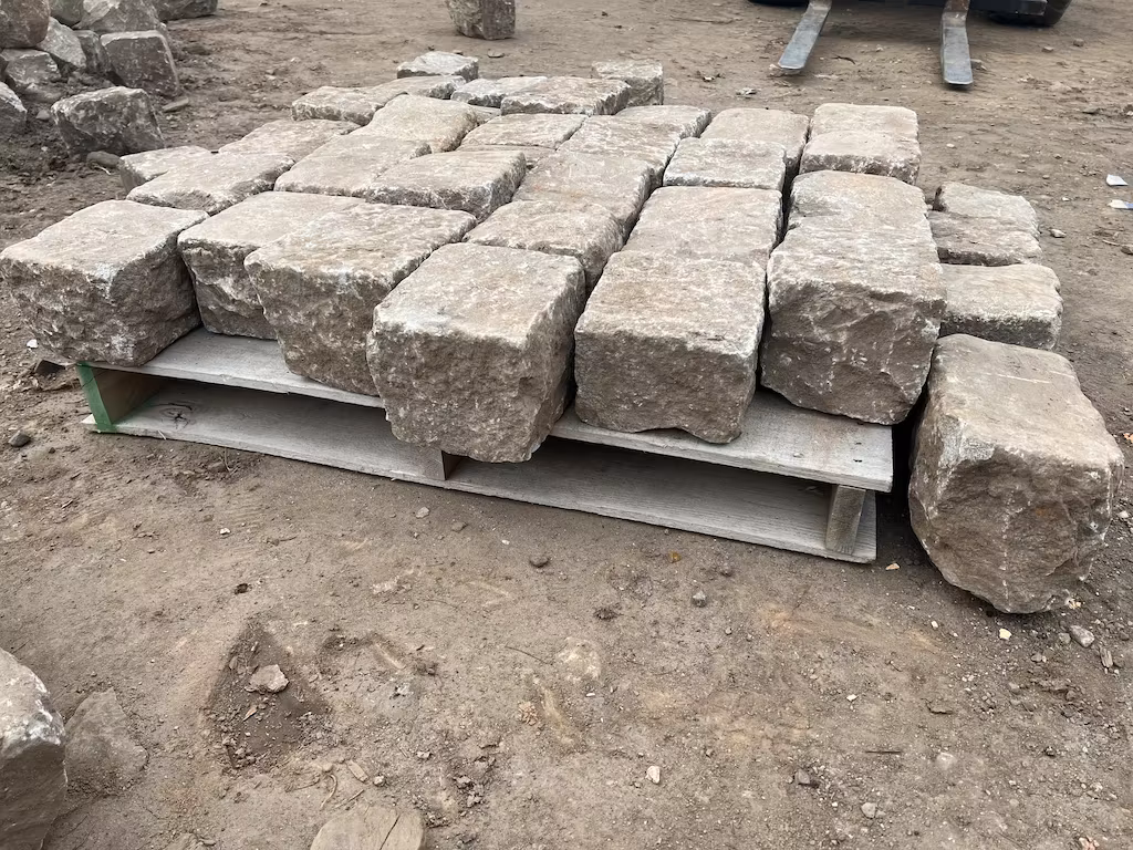 Antyczna kostka granitowa 18×18 cm – lico rządowe - obrazek 10