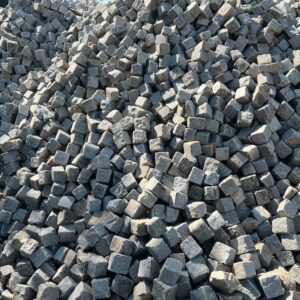 Antyczna kostka granitowa 9×11 cm – klasyczne Altstadtpflaster