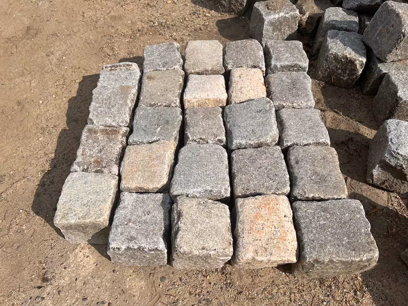 Antyczna kostka granitowa 9×11 cm – klasyczne Altstadtpflaster - obrazek 7