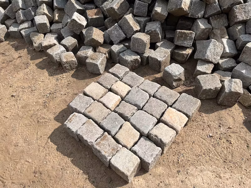 Antyczna kostka granitowa 9×11 cm – klasyczne Altstadtpflaster - obrazek 10